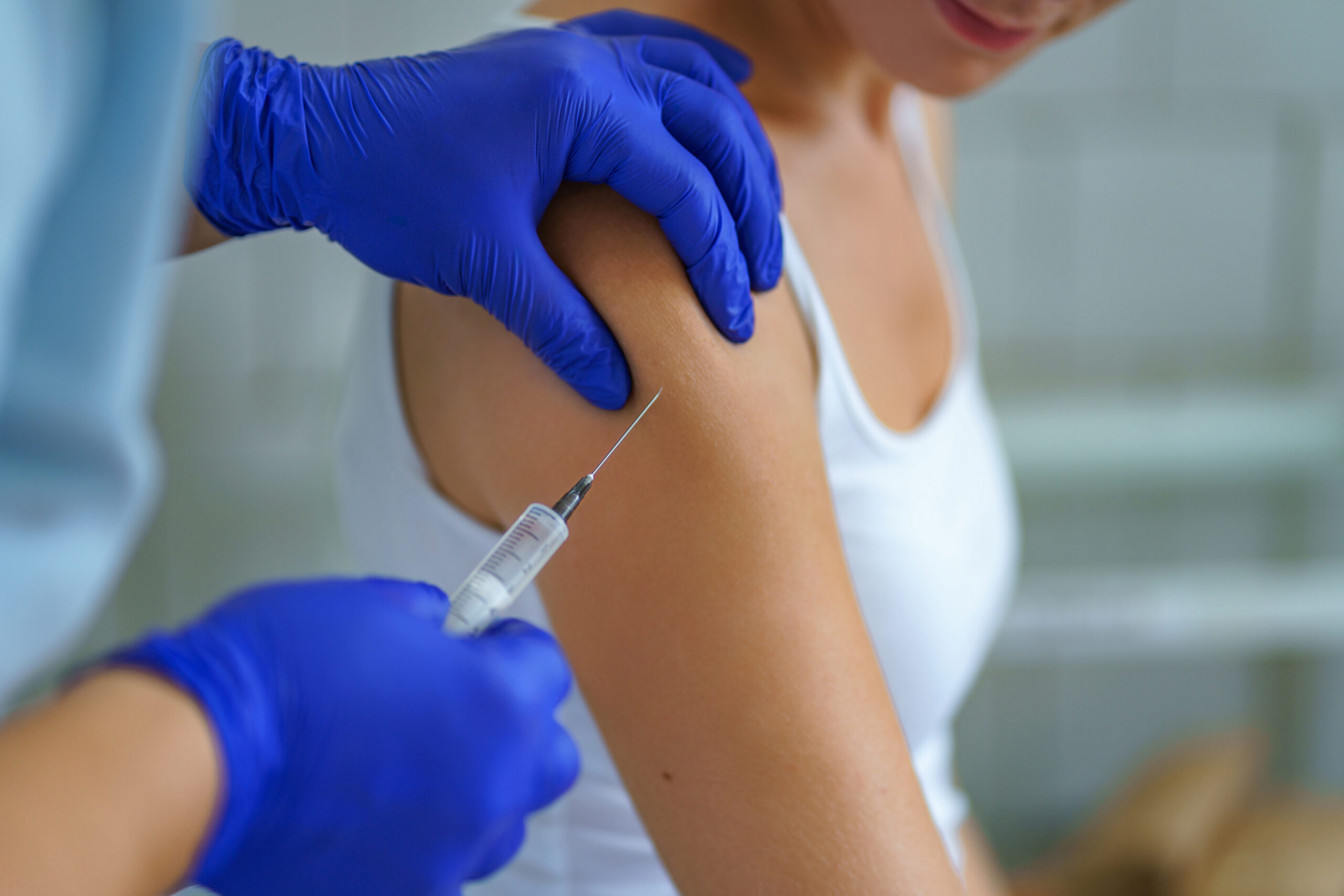 Vaccine and steroid injections Glasgow Shoulder Clinic